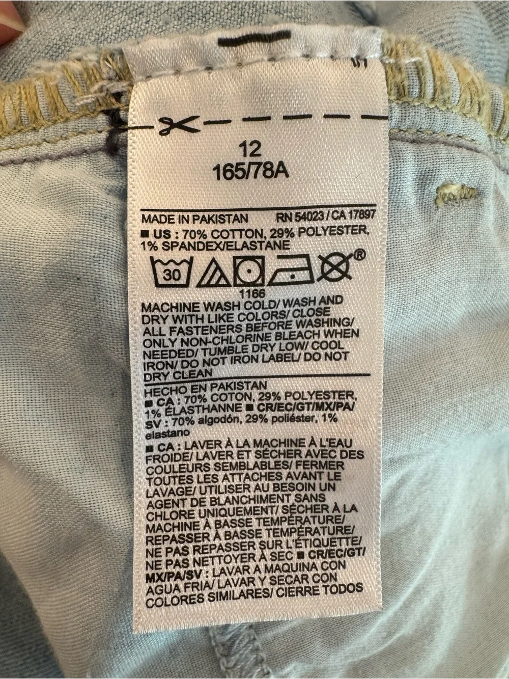 Old Navy Light Wash Denim Shorts - Women’s Size 12